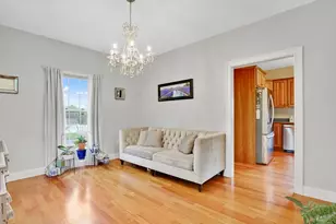 46 Gloria Dr, Westfield, MA 01085 - Photo 6