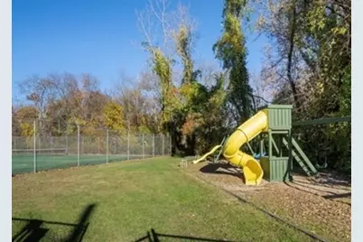 22 Westgate #3, Boston, MA 02467 - Photo 16