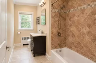 652 Washington St, Brookline, MA 02446 - Photo 6