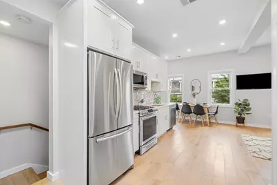 338 Hurley St #3, Cambridge, MA 02141 - Photo 2