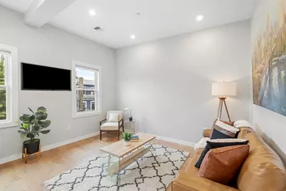 338 Hurley St #3, Cambridge, MA 02141 - Photo 6