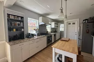 109 Rockview St, Boston, MA 02130 - Photo 6