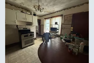 119-121 Middlesex St, Springfield, MA 01109 - Photo 10