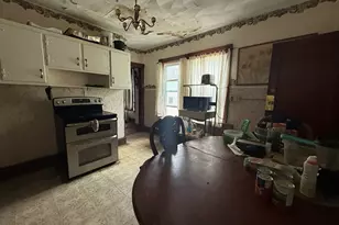 119-121 Middlesex St, Springfield, MA 01109 - Photo 10