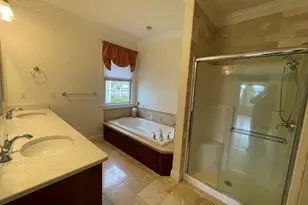 4 Broadleaf Cir, East Longmeadow, MA 01028 - Photo 6