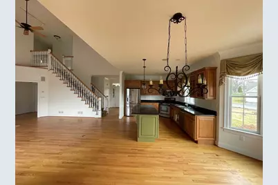 4 Broadleaf Circle #4, East Longmeadow, MA 01028 - Photo 1