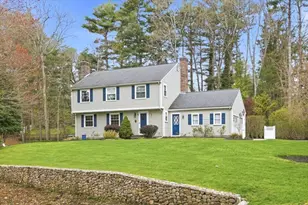 126 Flint Locke Dr, Duxbury, MA 02332 - Photo 2