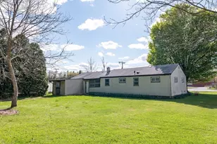 216 College Hwy, Southwick, MA 01077 - Photo 6