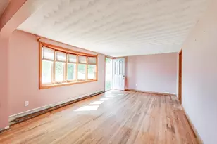 216 College Hwy, Southwick, MA 01077 - Photo 12