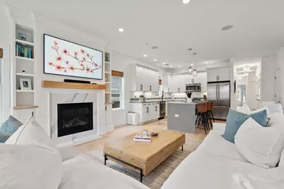 745 E Broadway #3, Boston, MA 02127 - Photo 2