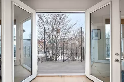 745 E Broadway #3, Boston, MA 02127 - Photo 18
