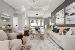 26 Wilson Cir, Newton, MA 02461 - Photo 2