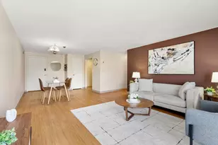 1321 Worcester Rd, Framingham, MA 01701 - Photo 8
