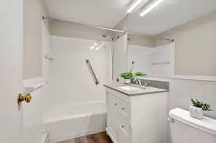 1321 Worcester Rd, Framingham, MA 01701 - Photo 12