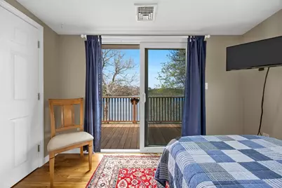 100 Lakeview Blvd, Plymouth, MA 02360 - Photo 10