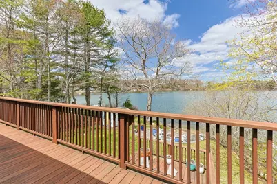 100 Lakeview Blvd, Plymouth, MA 02360 - Photo 12