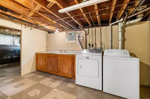 1 Douglas St, Peabody, MA 01960 - Photo 24