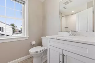 7 Spring Ct, Woburn, MA 01801 - Photo 28
