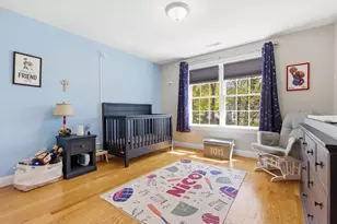 7 Spring Ct, Woburn, MA 01801 - Photo 26