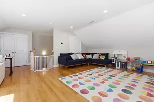 7 Spring Ct, Woburn, MA 01801 - Photo 32