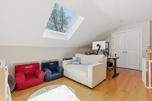 7 Spring Ct, Woburn, MA 01801 - Photo 34
