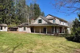 79 West St, Granby, MA 01033 - Photo 4
