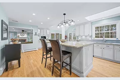 8 Pheasant Hill Rd, Hopkinton, MA 01748 - Photo 10