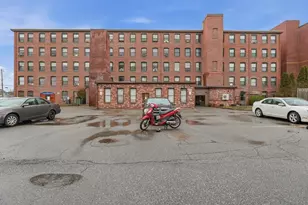 80 Foster St, Peabody, MA 01960 - Photo 18