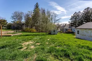 203 Hooper St, Tiverton, RI 02878 - Photo 4