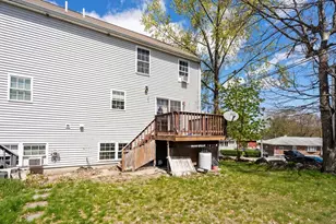 12 Hyannis Pl, Worcester, MA 01604 - Photo 24
