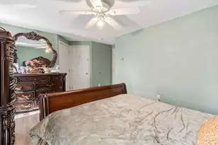 12 Hyannis Pl, Worcester, MA 01604 - Photo 16