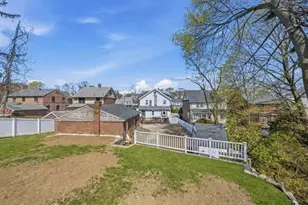 1103 Morton St, Boston, MA 02126 - Photo 36