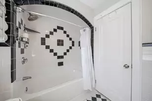1103 Morton St, Boston, MA 02126 - Photo 20