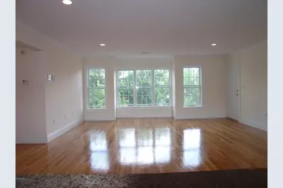 50 B Street #6, Boston, MA 02127 - Photo 2