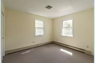 99 Garfield Ave #Main House, Woburn, MA 01801 - Photo 20