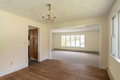 99 Garfield Ave #Main House, Woburn, MA 01801 - Photo 8