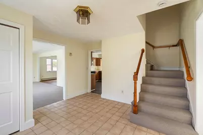 99 Garfield Ave #Main House, Woburn, MA 01801 - Photo 4