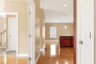 221 Chestnut St, Abington, MA 02351 - Photo 10