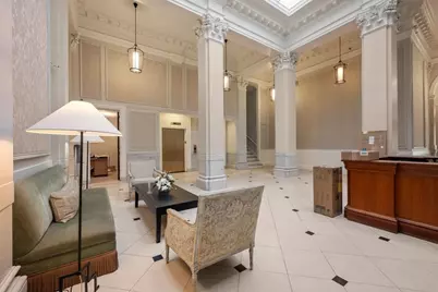 21 Beacon St #7M, Boston, MA 02108 - Photo 4