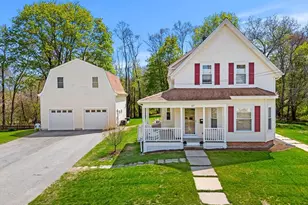 37 Lakeview St, Whitman, MA 02382 - Photo 2