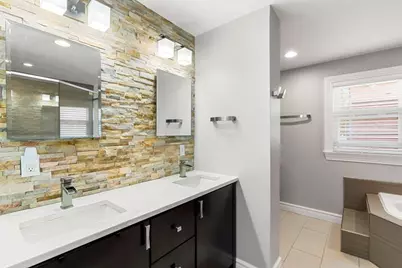 37 Lakeview St, Whitman, MA 02382 - Photo 38
