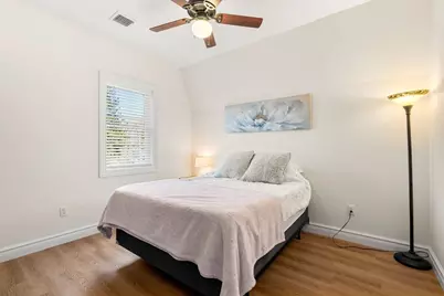 37 Lakeview St, Whitman, MA 02382 - Photo 8