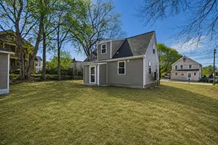 121 Durfee St, New Bedford, MA 02740 - Photo 14