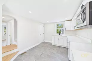 121 Durfee St, New Bedford, MA 02740 - Photo 8