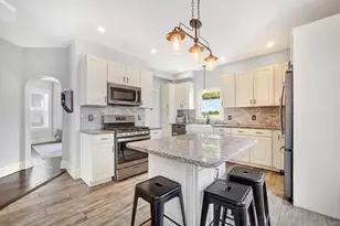 23 Sagamore Ave, Winthrop, MA 02152 - Photo 8