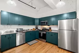 19 Stanhope St, Boston, MA 02116 - Photo 8