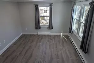 270 Sunderland Rd, Worcester, MA 01604 - Photo 2