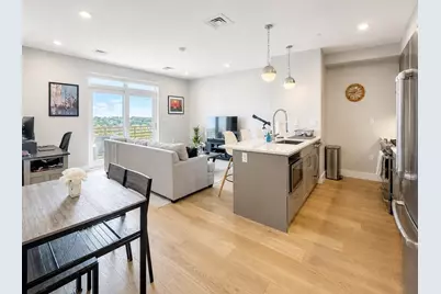 1650 Commonwealth Ave #605, Boston, MA 02135 - Photo 1