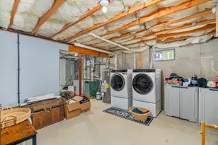1870 County St, Somerset, MA 02726 - Photo 28