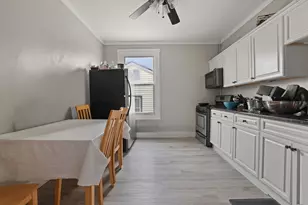 51 Bonney St, New Bedford, MA 02740 - Photo 18